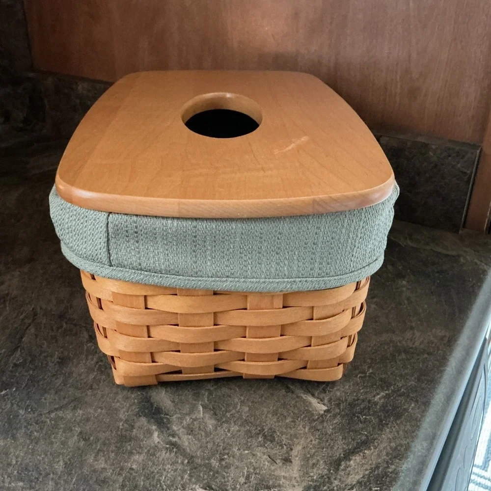 Longaberger Long Tissue Basket Set - Picture 2 of 13